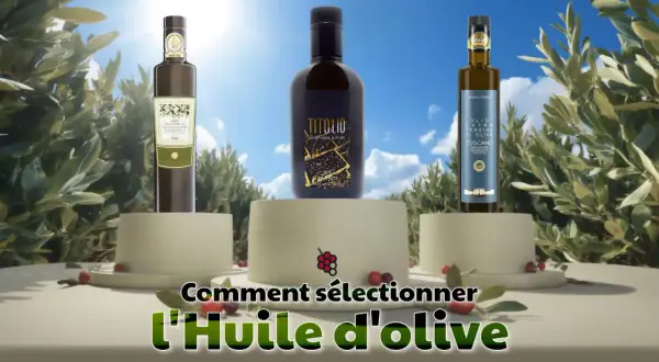 Trois bouteilles d'huile d'olive, dont une "Toscano", présentées par un producteur d'huile d'olive toscane.