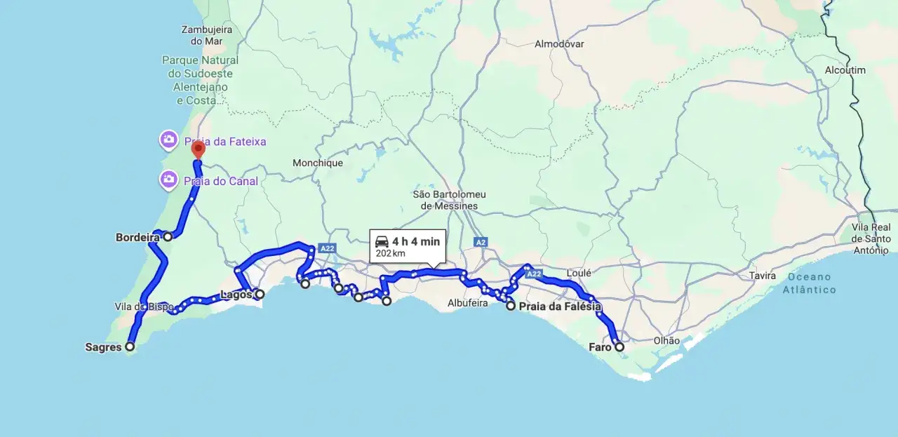 Carte d'un road trip au Portugal, longeant la côte de Sagres à Faro, passant par Lagos et Albufeira.